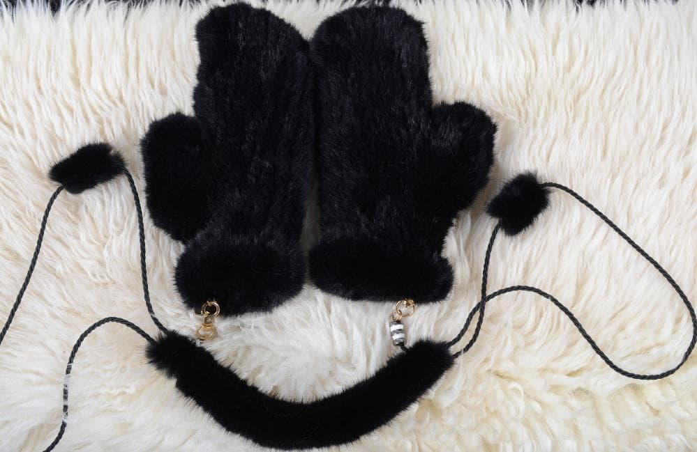 新品限定◆上質なミンク編み込みミトン手袋 グローブ黒 紐付き 毛皮ファー
