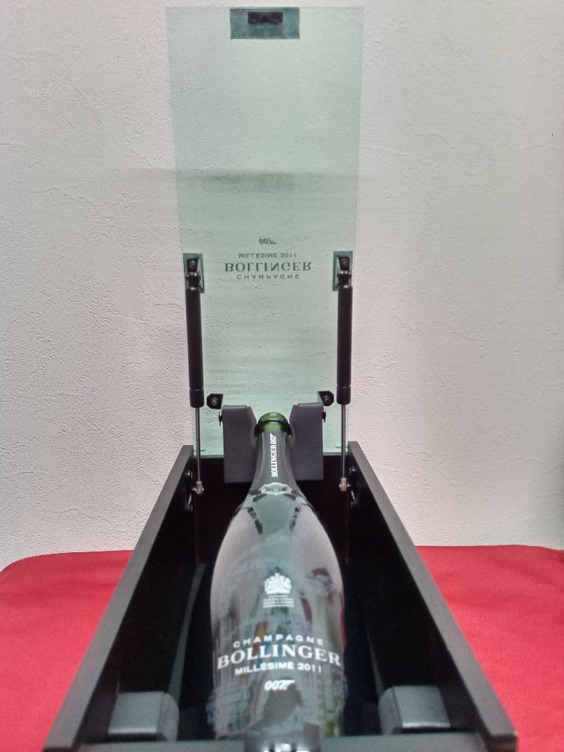 ボランジェ【空箱＆空瓶】Bollinger 007 Millésime 2011