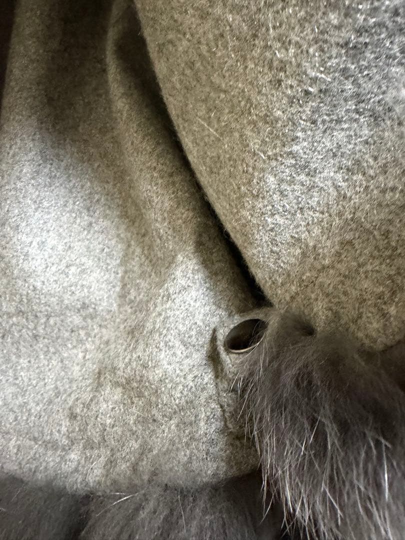 SAGA FURS カシミヤ　フォックス ポンチョ未使用