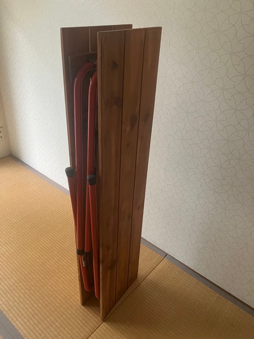 カステルメルリーノ アウトドアテーブル castelmerlino 赤脚