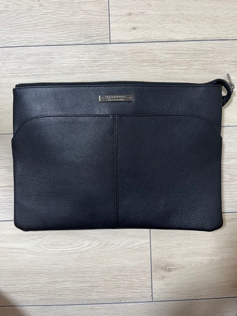 BURBERRY BLACK LABEL ブラック クラッチバッグ
