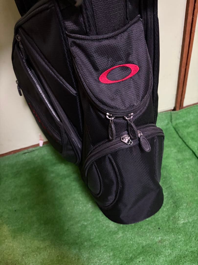 美品　オークリー　スタンドバッグ　ブラック