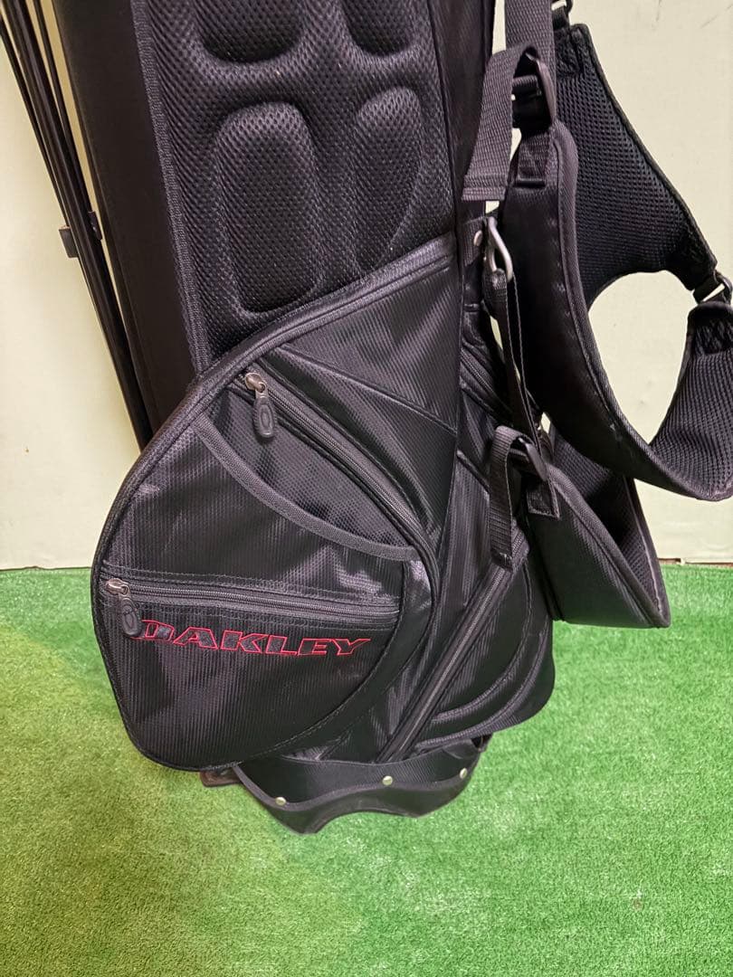 美品　オークリー　スタンドバッグ　ブラック