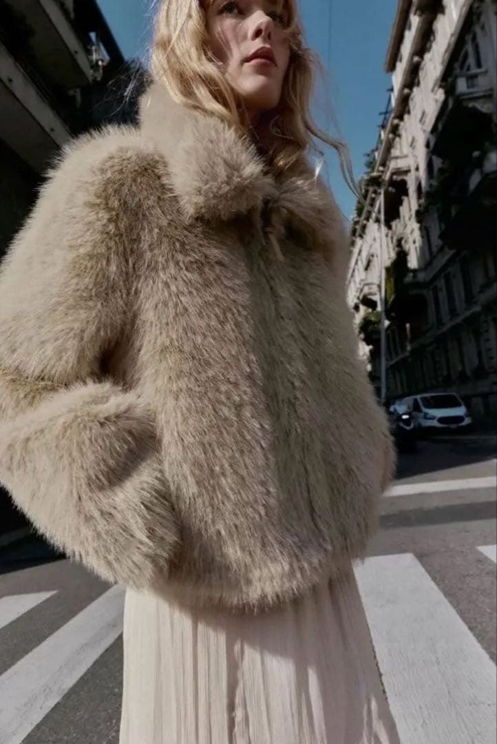 ZARA ダブルフェイスフェイクファージャケット　Sサイズ