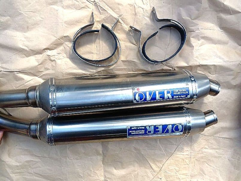 yzf r1 OVERレーシング　スリップオン　マフラー　2004〜2006