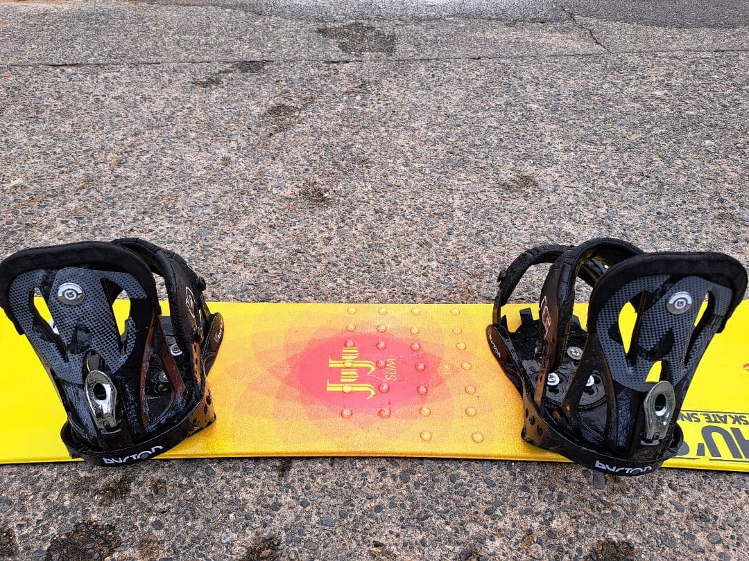 K2　スノーボード　BURTON　ビンディング　138cm　板　送料込み