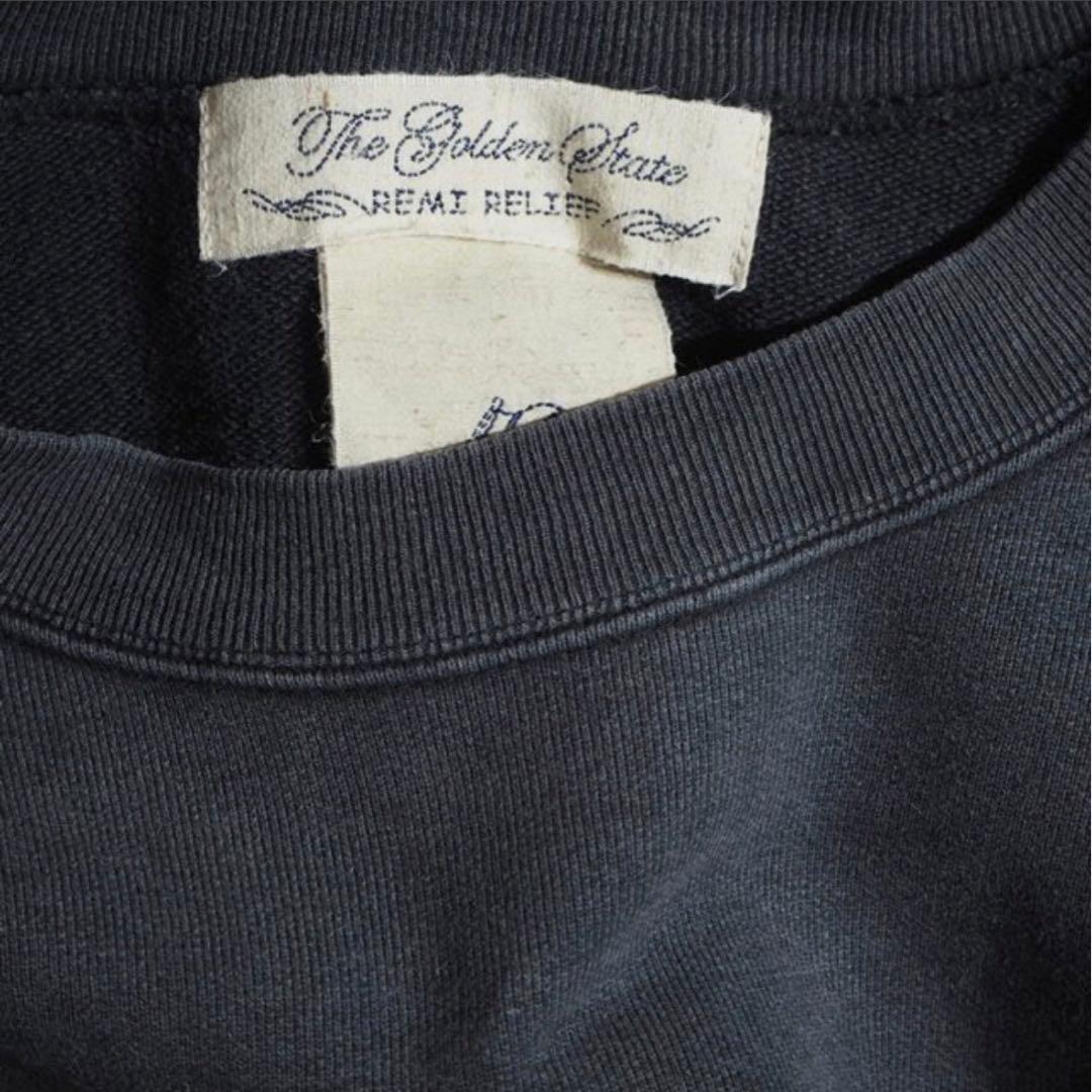 remi relief レミレリーフChaos クロップド　スウェット