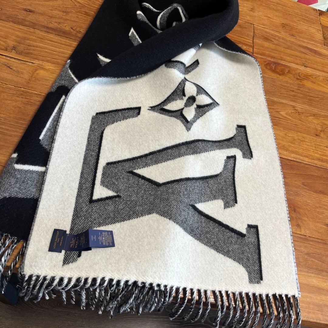 未使用　2024.25aw新作　マフラー・LV バーズ