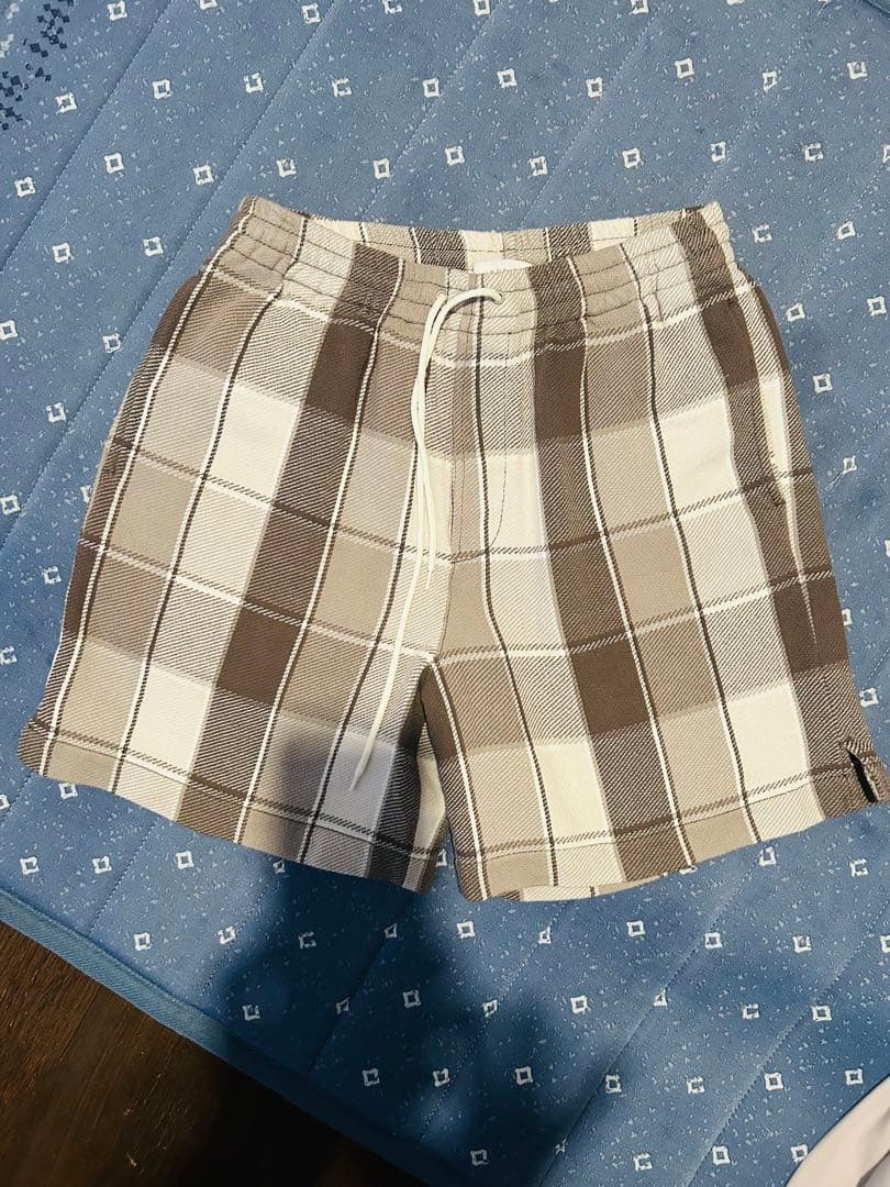 UNUSEDチェック柄ショートパンツ