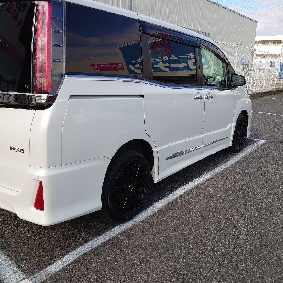 ヨコハマ 215/45R18 ノアヴォクシー ENKEI18ブラックホイール