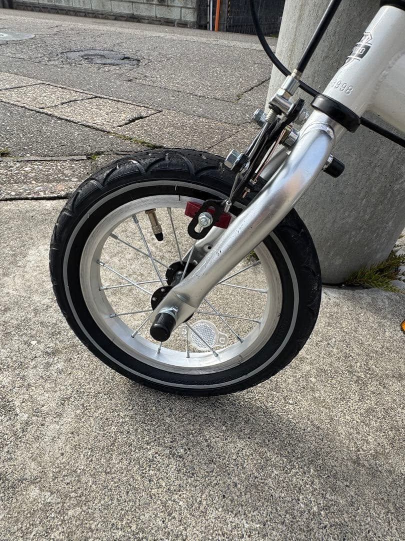 ［お値下げ中】sukusukubike すくすくバイク ホワイト