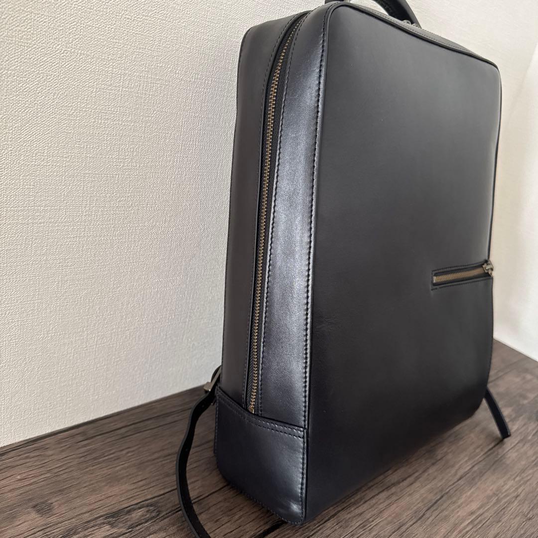マザーハウス アンティークスクエア バックパック リュック　アンティークブラック
