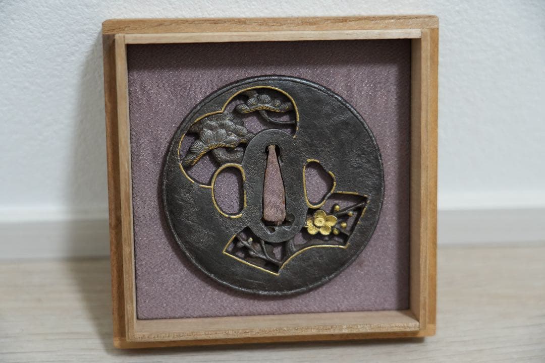 日本刀 鍔 つば 松と梅