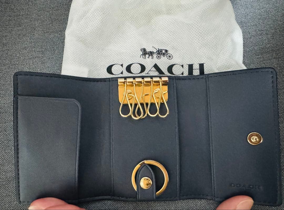 COACH ネイビー キーケース 保存袋付き新品