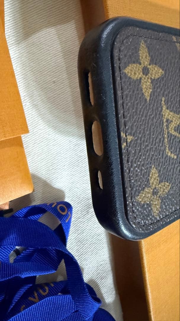 正規品★ルイヴィトン　iPhone16 pro ケース