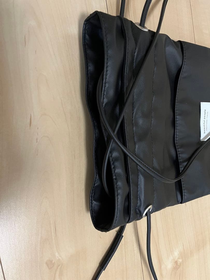 beautiful people ビューティフルピープル ショルダー巾着バッグ