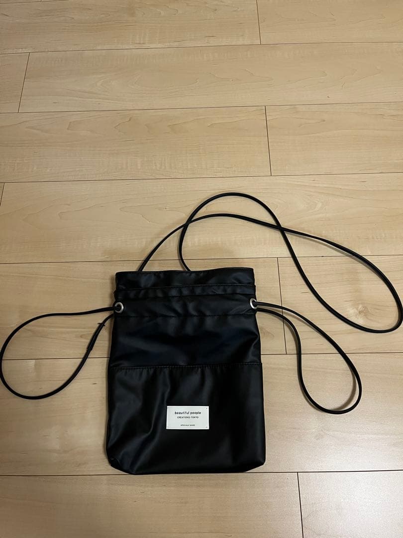 beautiful people ビューティフルピープル ショルダー巾着バッグ