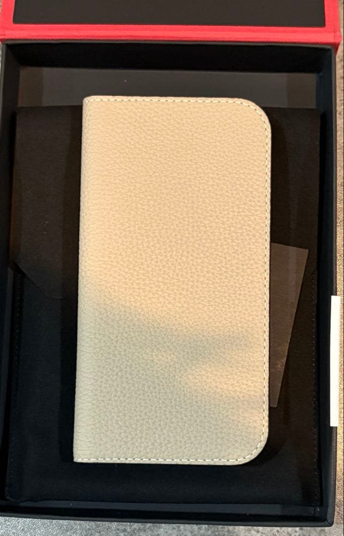 新品ボナベンチュラiPhone15proダイアリーケース