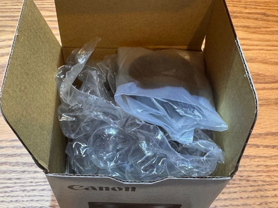 EF-M 28mm f/3.5 マクロ IS STM