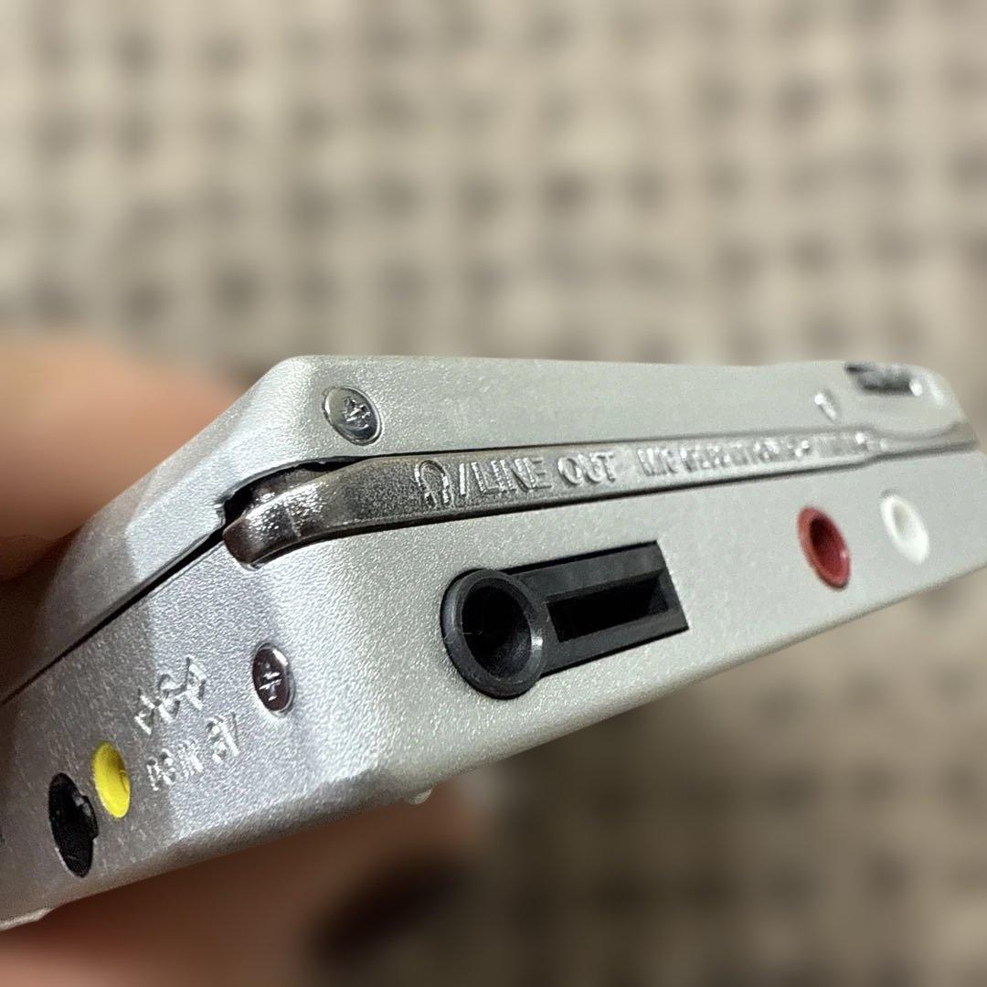 SONY MD WalkmanポータブルプレーヤーMZ-R910（動作確認済み）