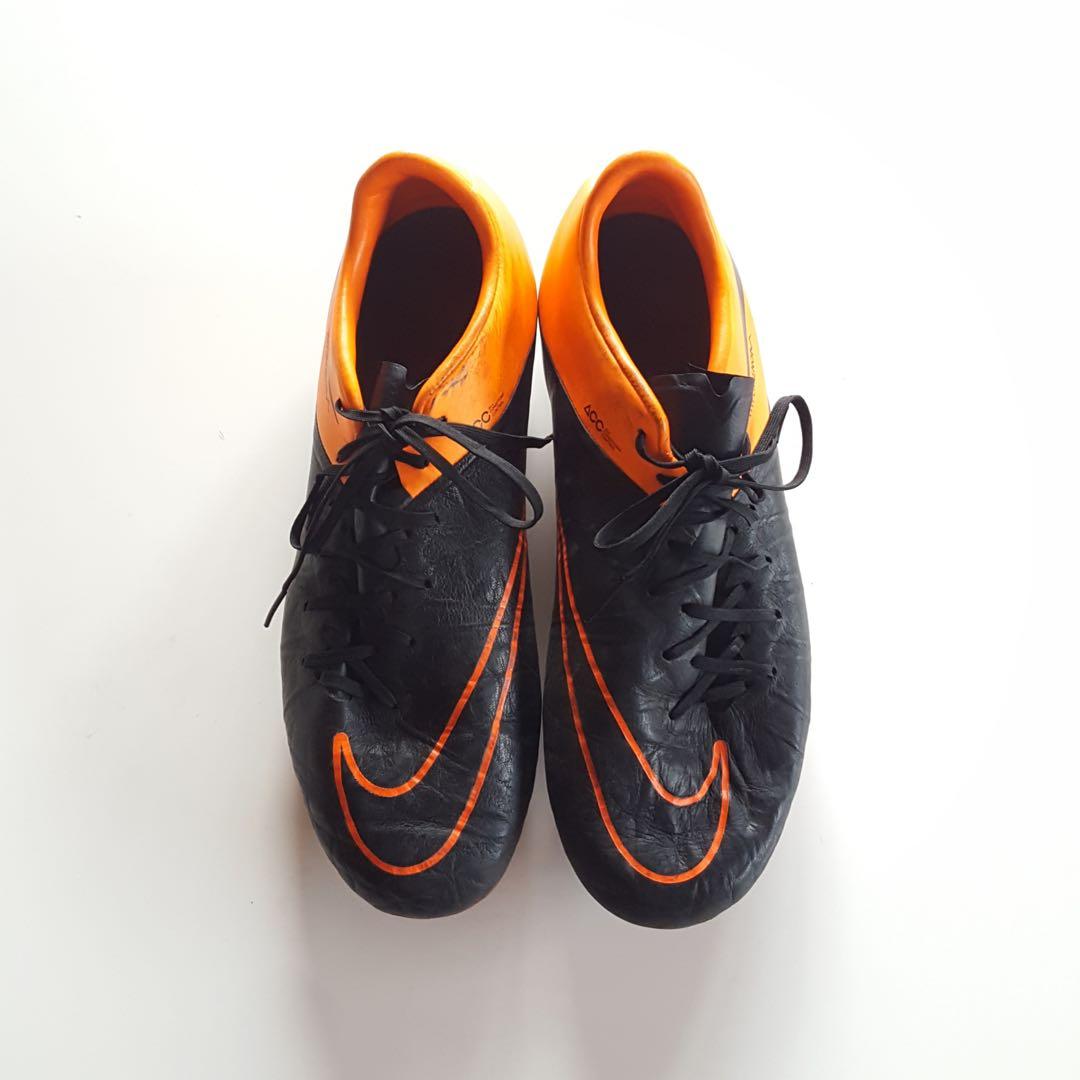 NIKE！スパイク！