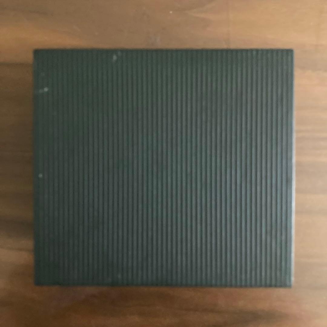 グッチ　腕時計　1500L シルバーバングル