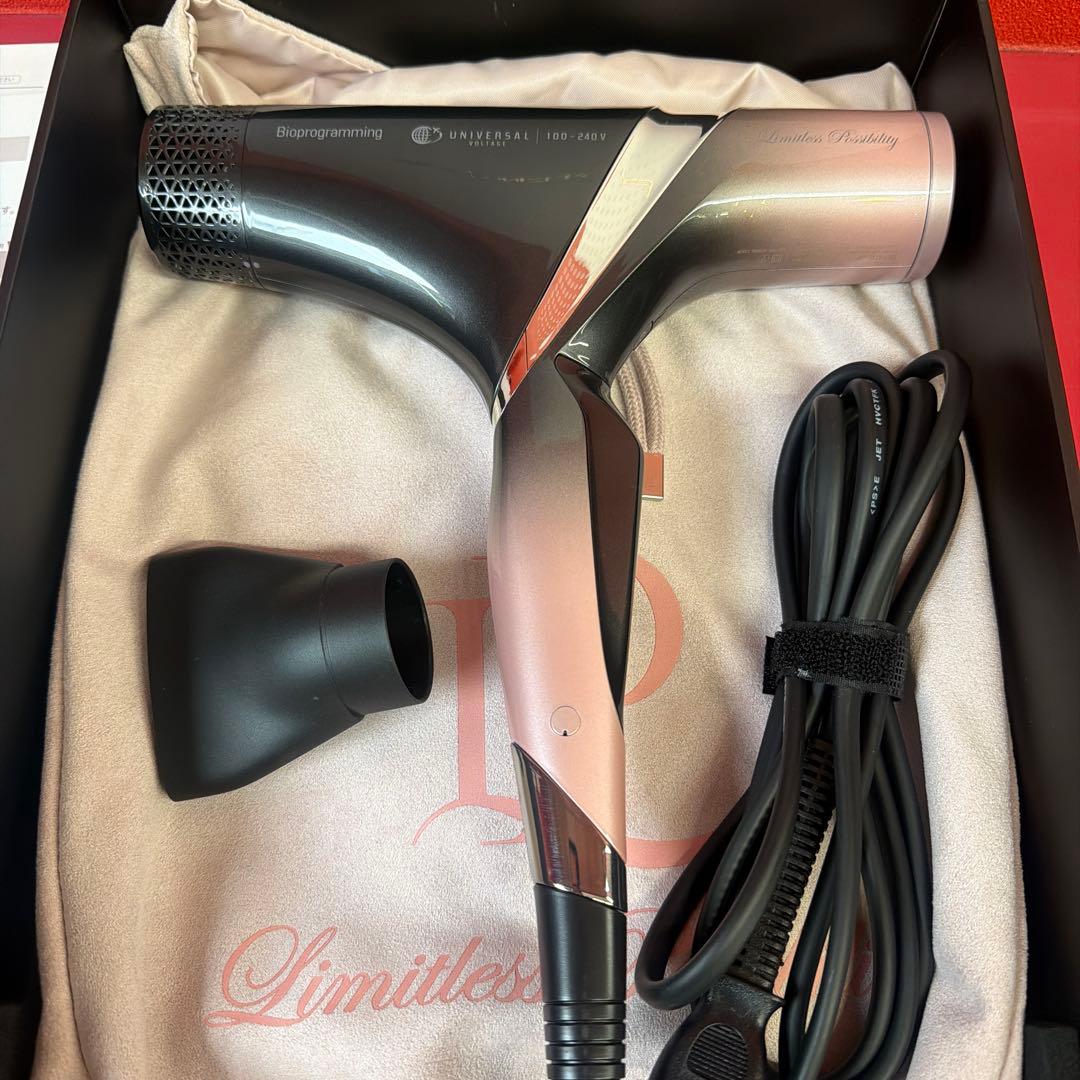 REPRONIZER 4D Plus ヘアドライヤー早い者勝ち！本日削除‼️