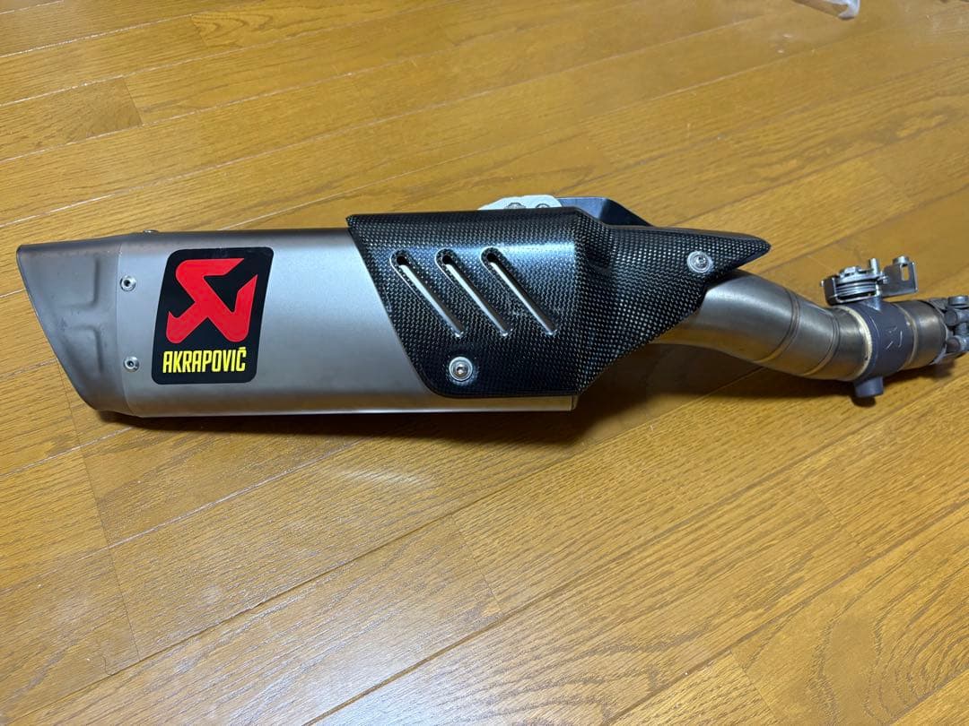 AKRAPOVIC　マフラー　Yzf-r6 　jmca