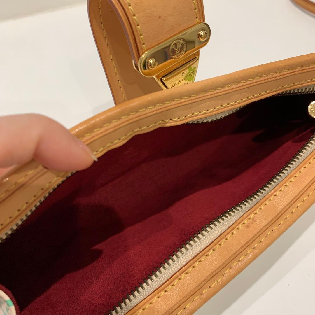 Louis Vuitton マルチカラー　シャーリー