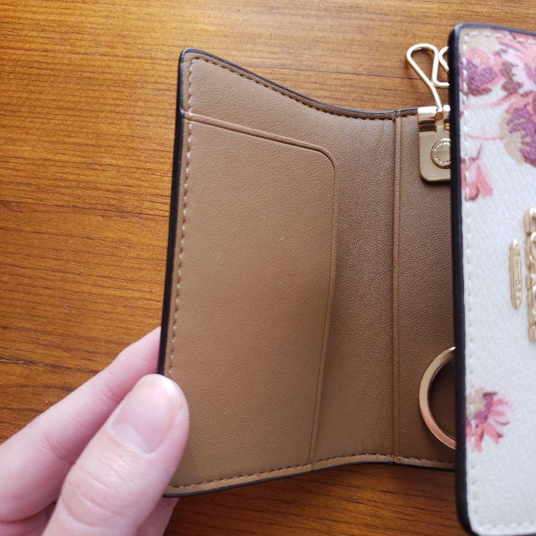 COACH フラワープリント キーケース　花柄　レザー　新品未使用
