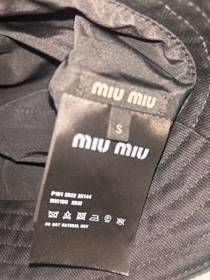 即購入ok！ miumiu バケハ 未使用、レシート有り 値下げ中