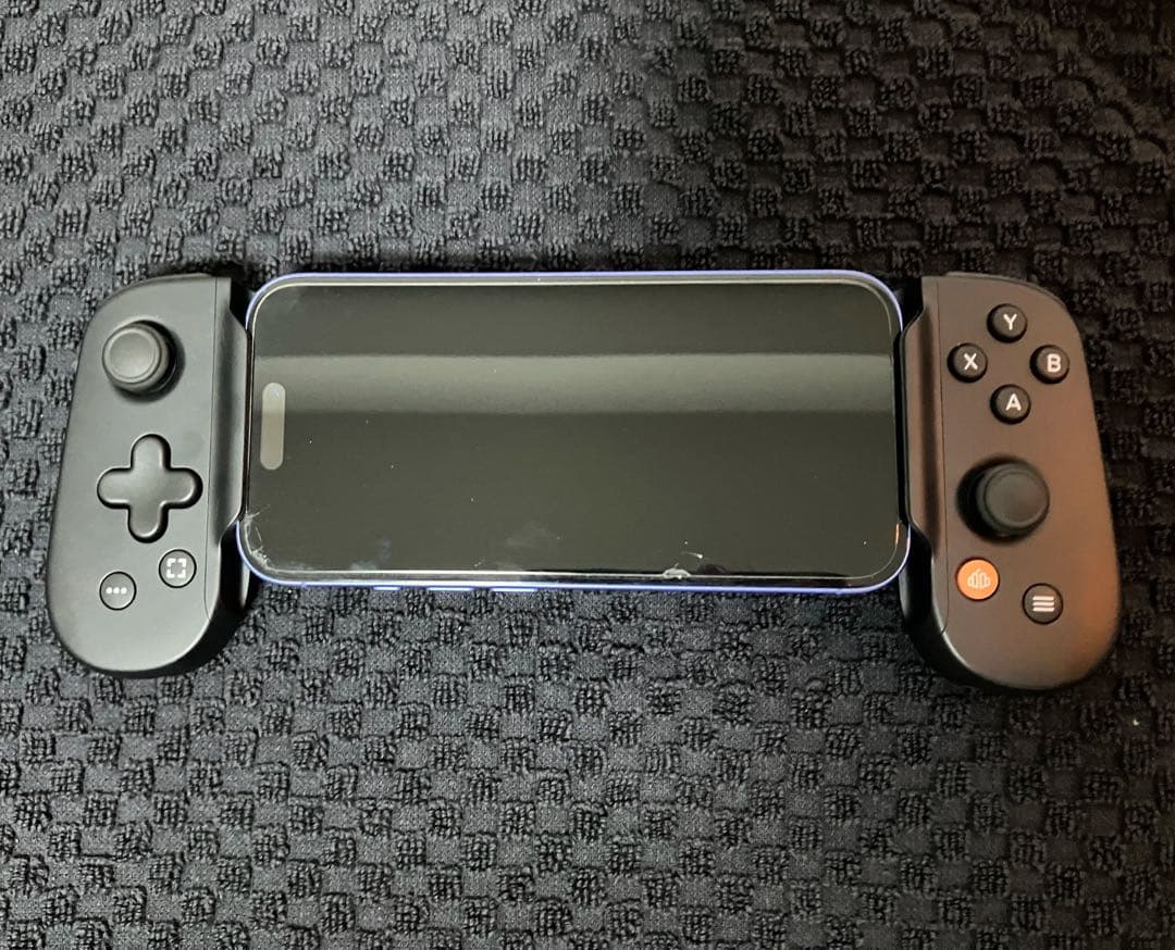 BACKBONE One USB-C ゲームコントローラー