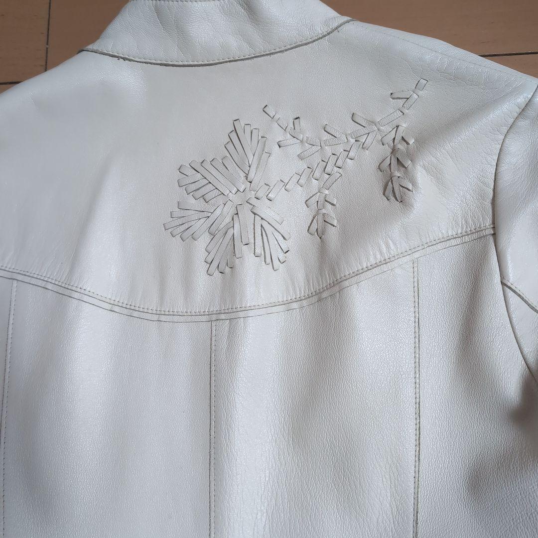 VIVIENNE TAM 刺繍ホワイトロングコート