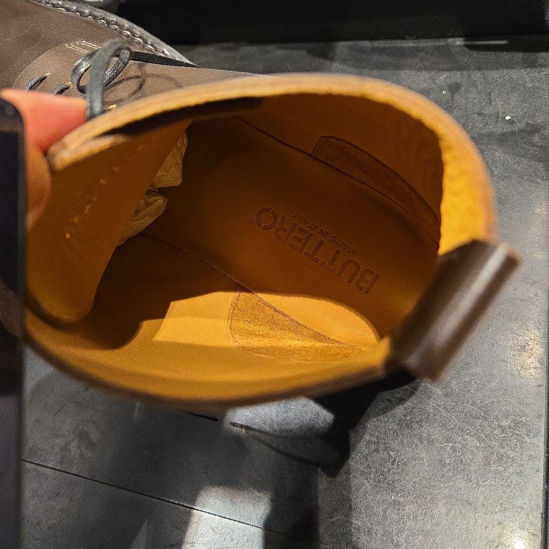 新品未使用　ブッテロブーツ　ブラウン　42