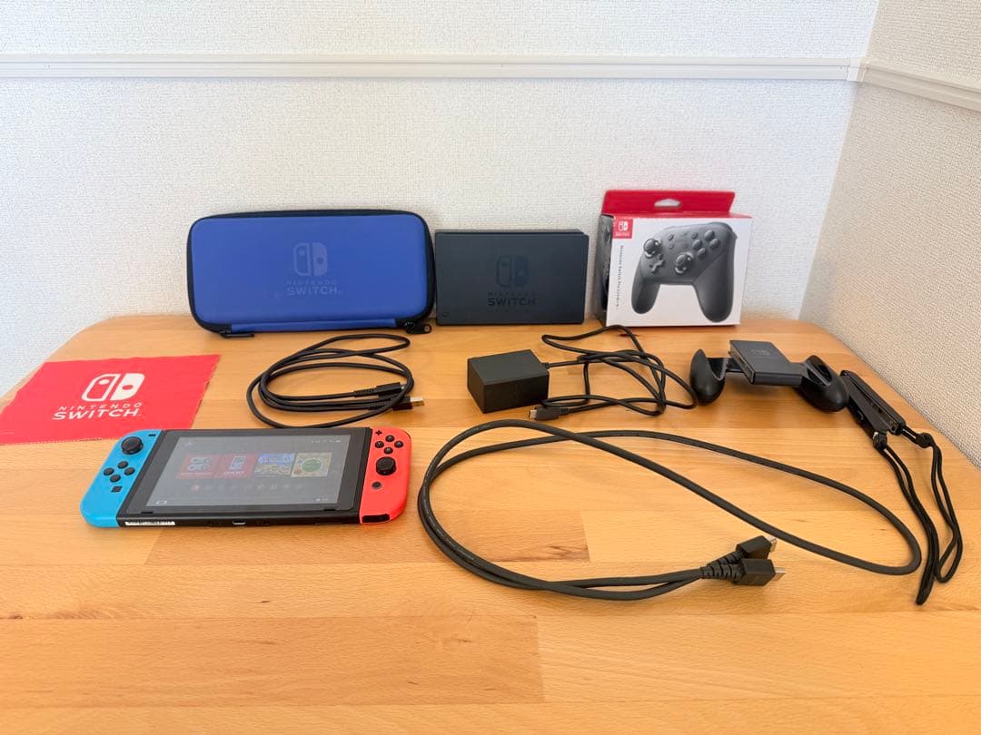 Nintendo Switch 本体 周辺機器、プロコン、microsd 付属