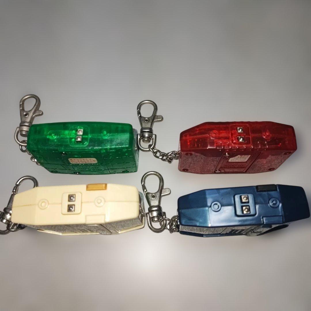 デジモン　ペンデュラム　まとめ売り　4個