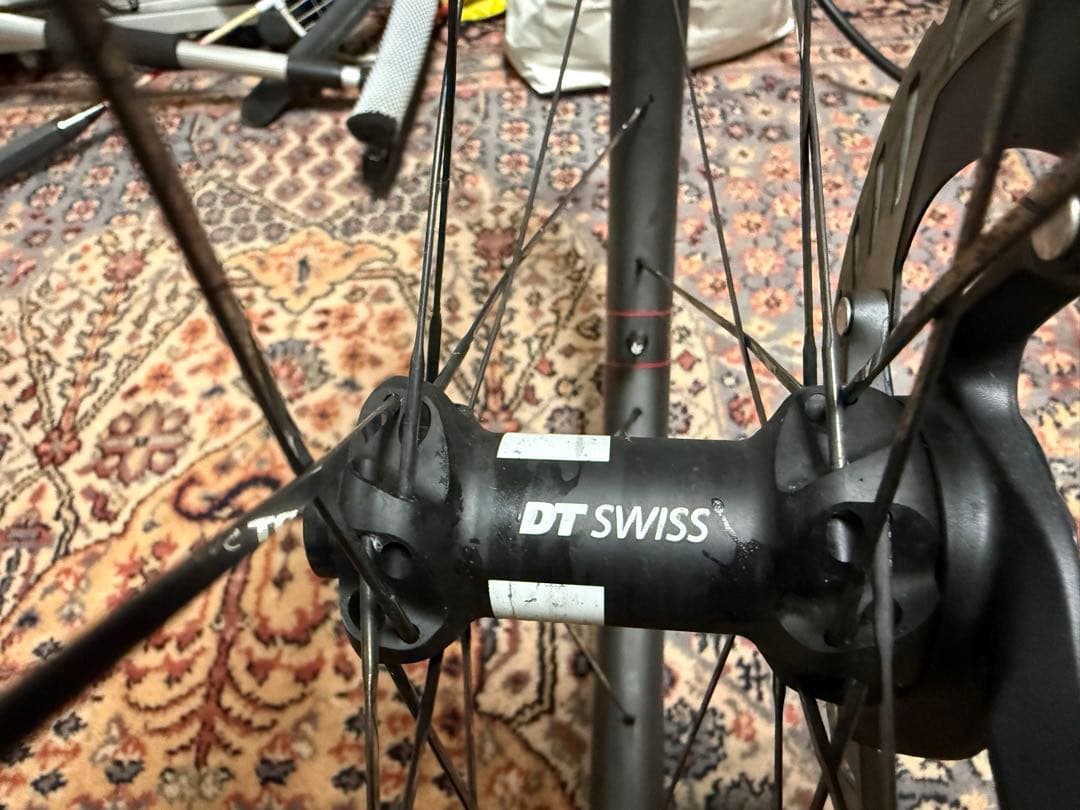 reserve42/49 カーボンホイール