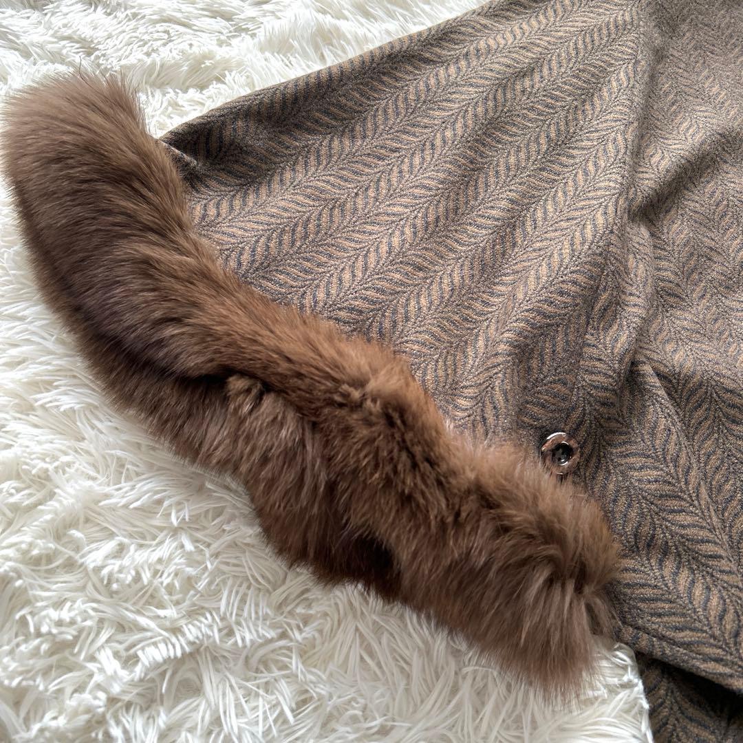 カシミヤ100% ヘリンボーン柄 ファー付ブラウンポンチョ 中柄 Fサイズ