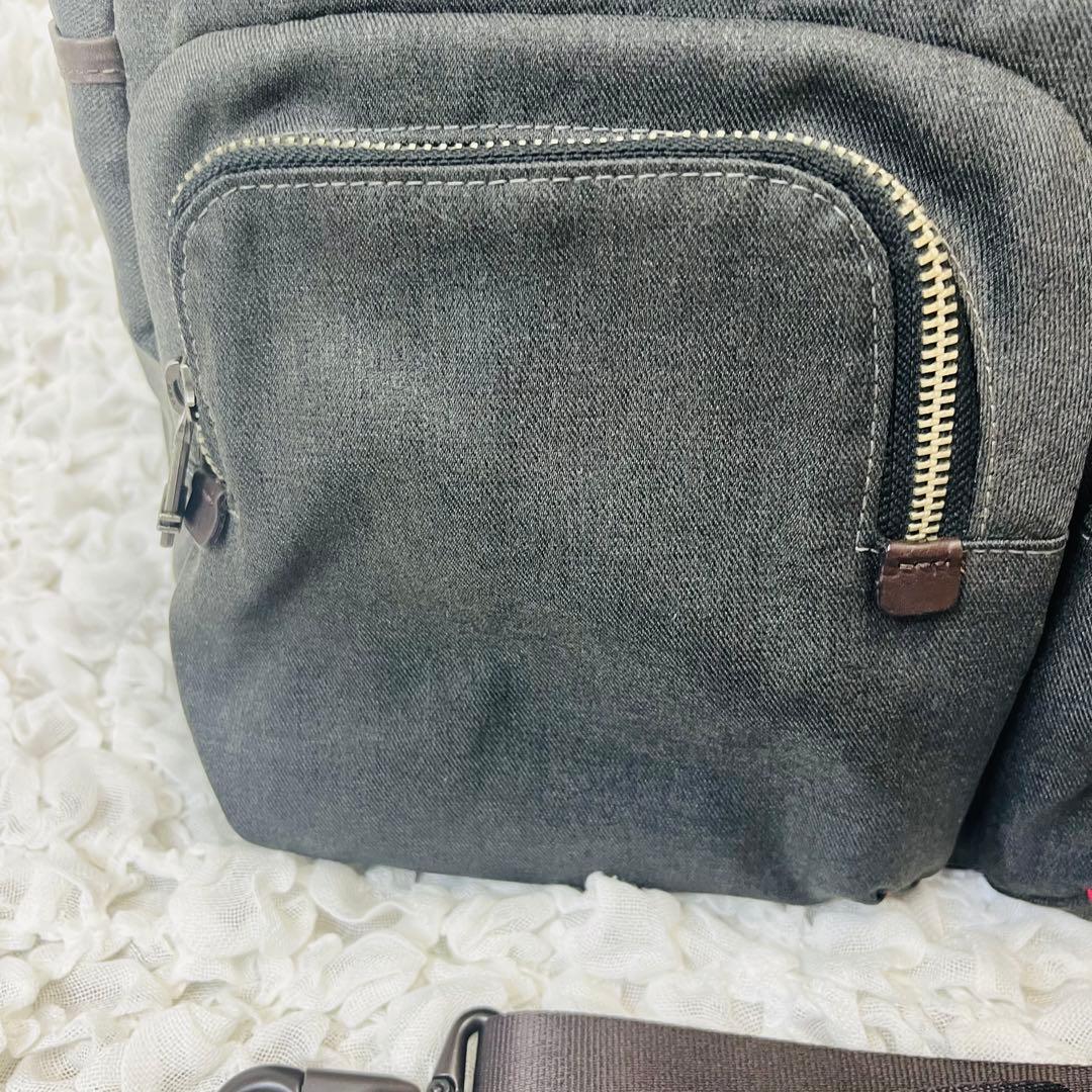 TUMIトゥミ エバレットエッセンシャルトートボストンバッグ 2way22340