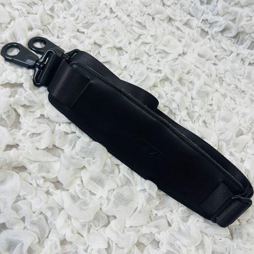 TUMIトゥミ エバレットエッセンシャルトートボストンバッグ 2way22340