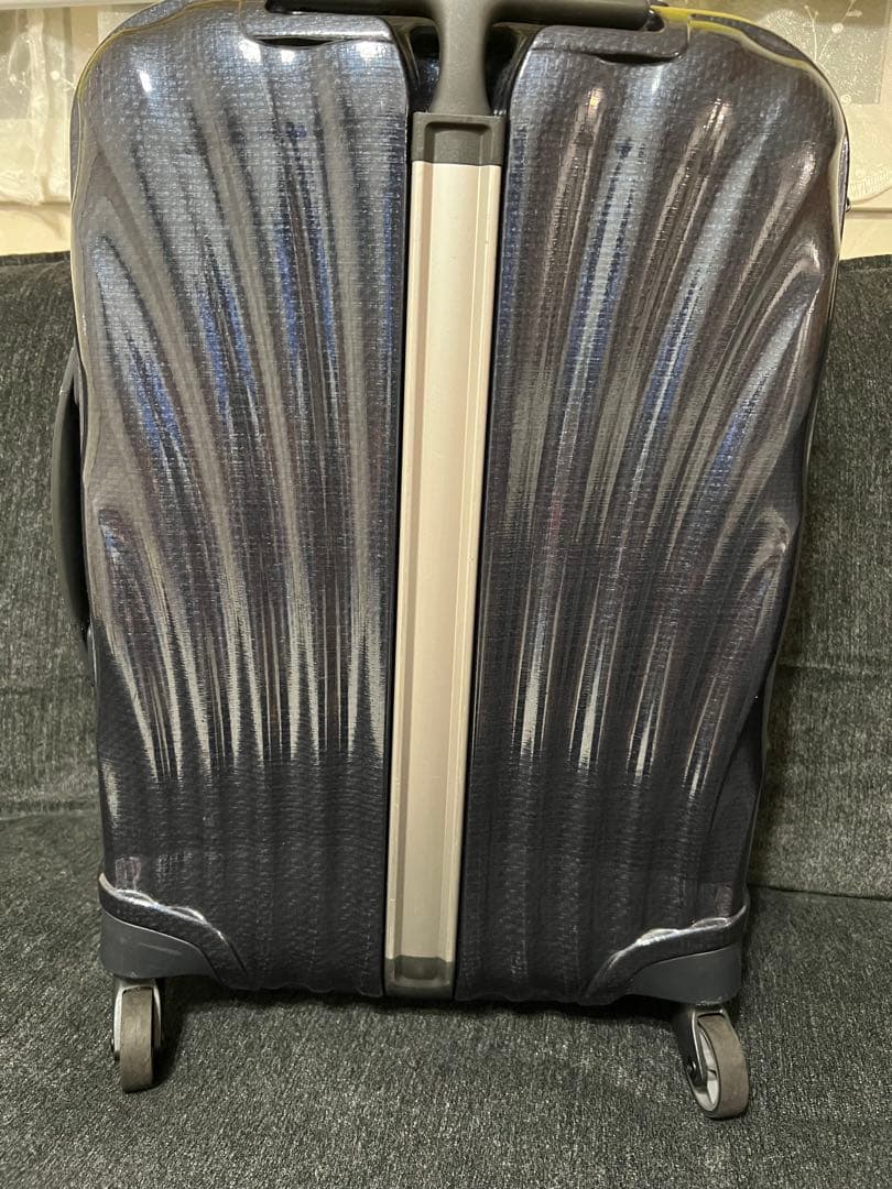 使用1回！サムソナイト　コスモライト　55 超軽量　人気のミッドナイトブルー！