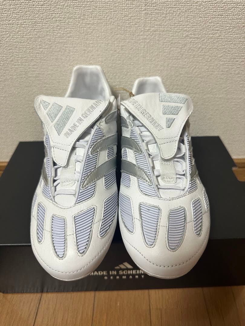 【最終値下げ】adidas プレデター　プレシジョン　fg　27.0cm