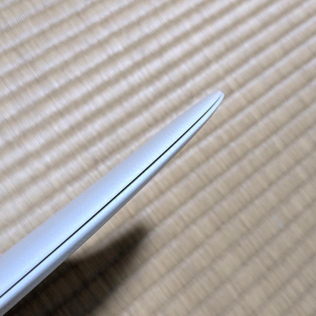 フユーチャー　K1 ツインキールフィン ホワイト FUTURES