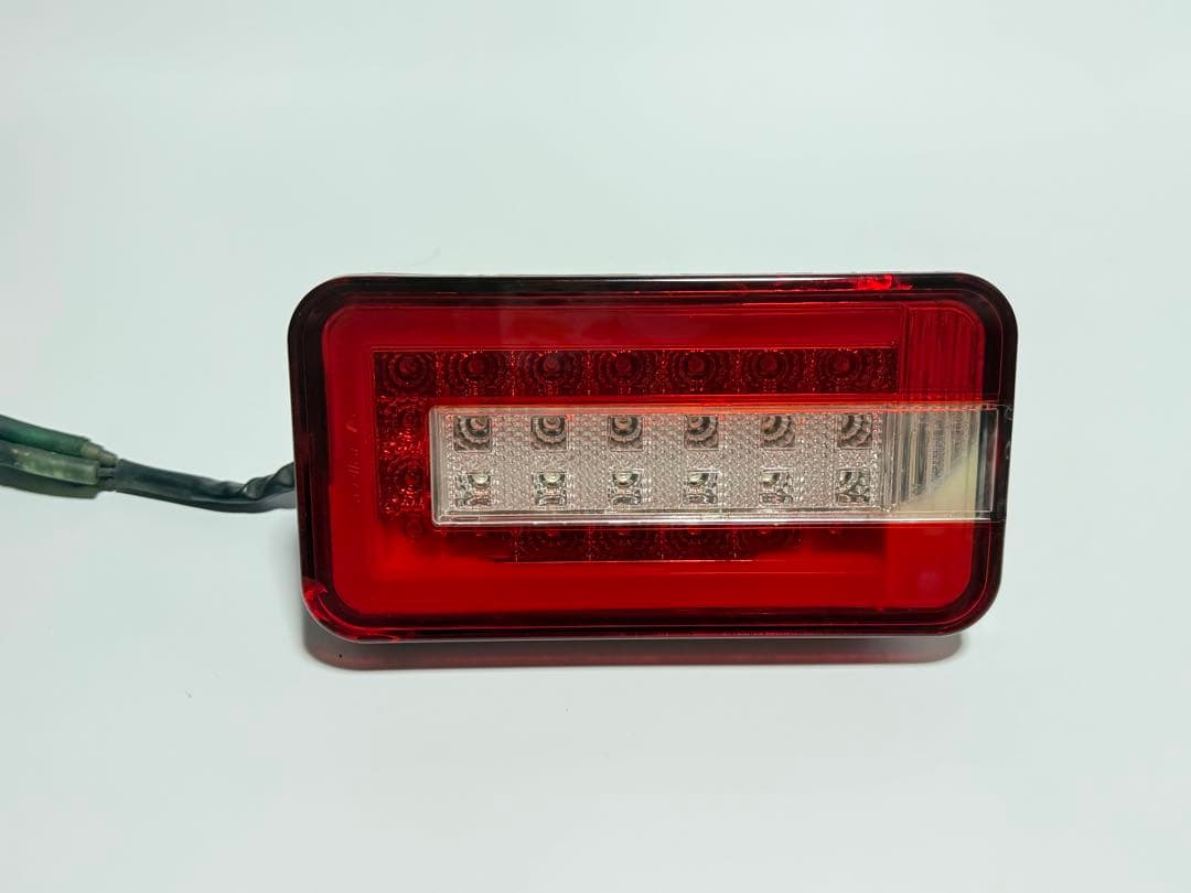 ジャンク品 stellarⅤ トラック フルLEDテールランプ Trucker