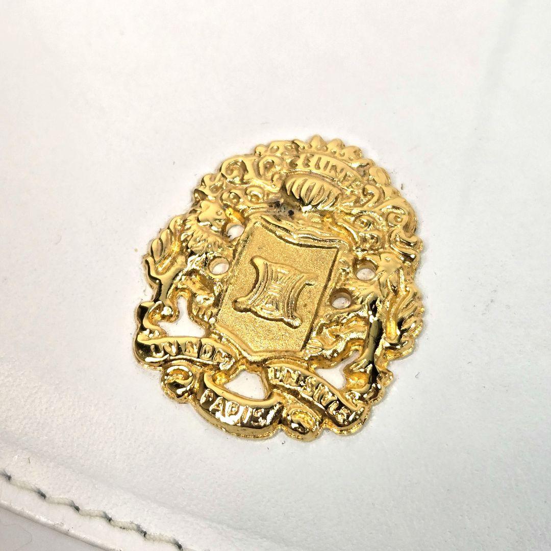 極美品 CELINE ショルダーポーチ トリオンフエンブレム 金具