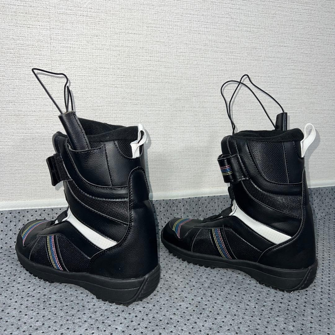 数回使用 キッズスノーボード IGNIO 140cm＋バイン＋レースブーツ