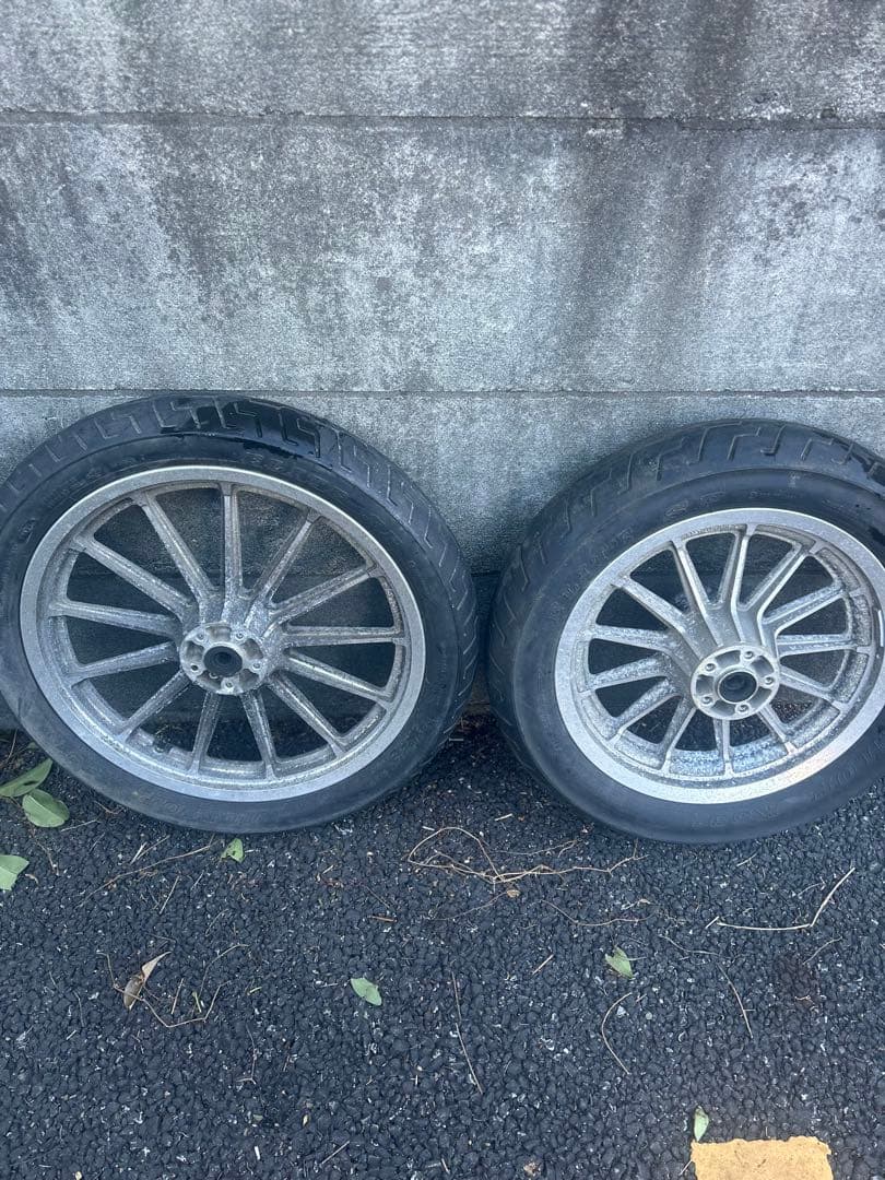 ハーレースポーツスター純正キャスト16/19インチアルミホイール