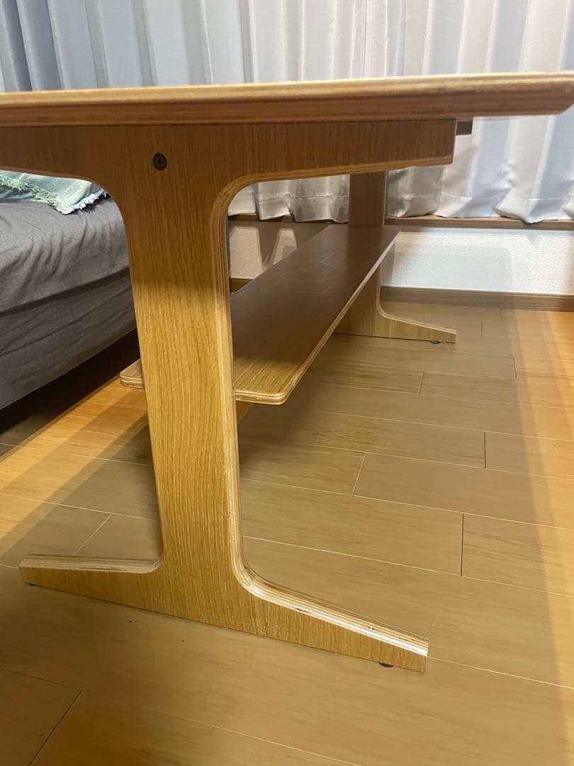 無印良品 リビングでもダイニングでもつかえるテーブル