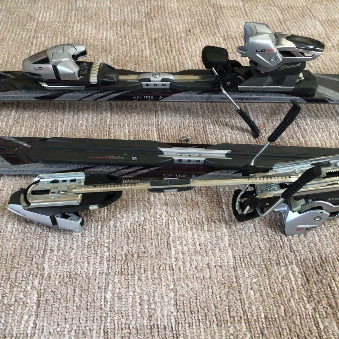 HEAD Monster スキー板になります