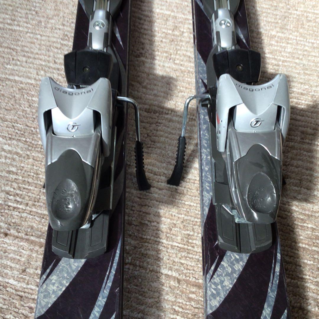 HEAD Monster スキー板になります